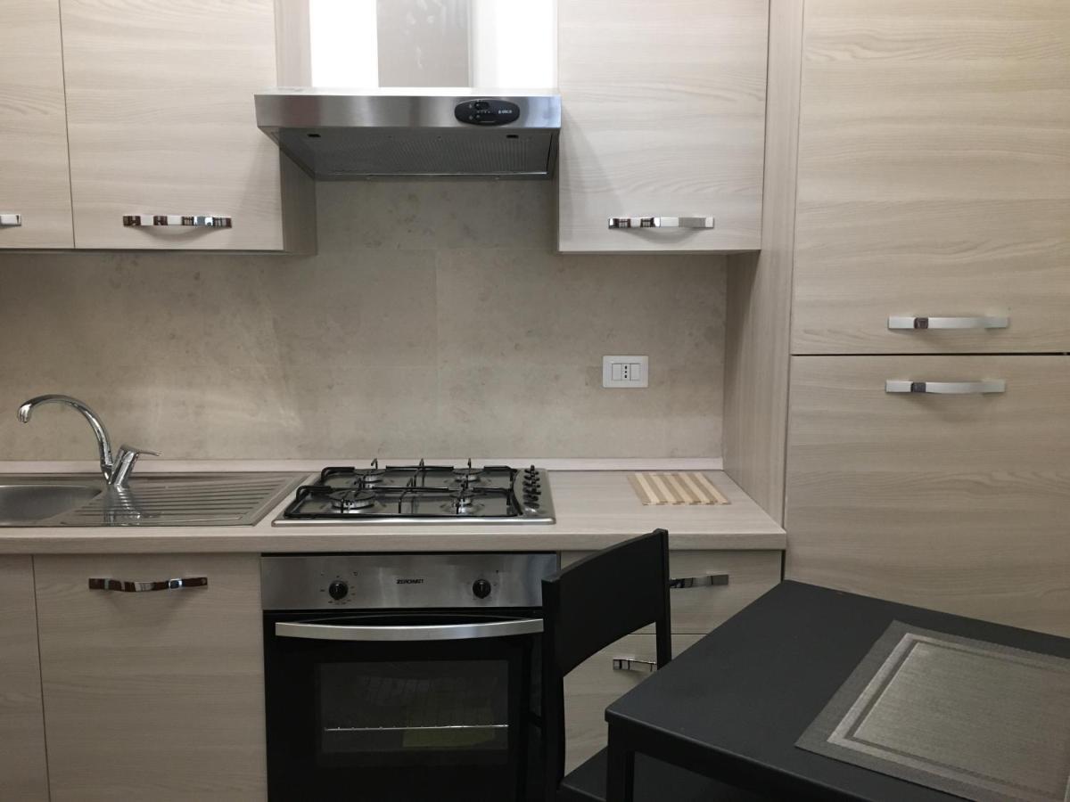 Casa Giulia Bed & Breakfast Наполи Екстериор снимка